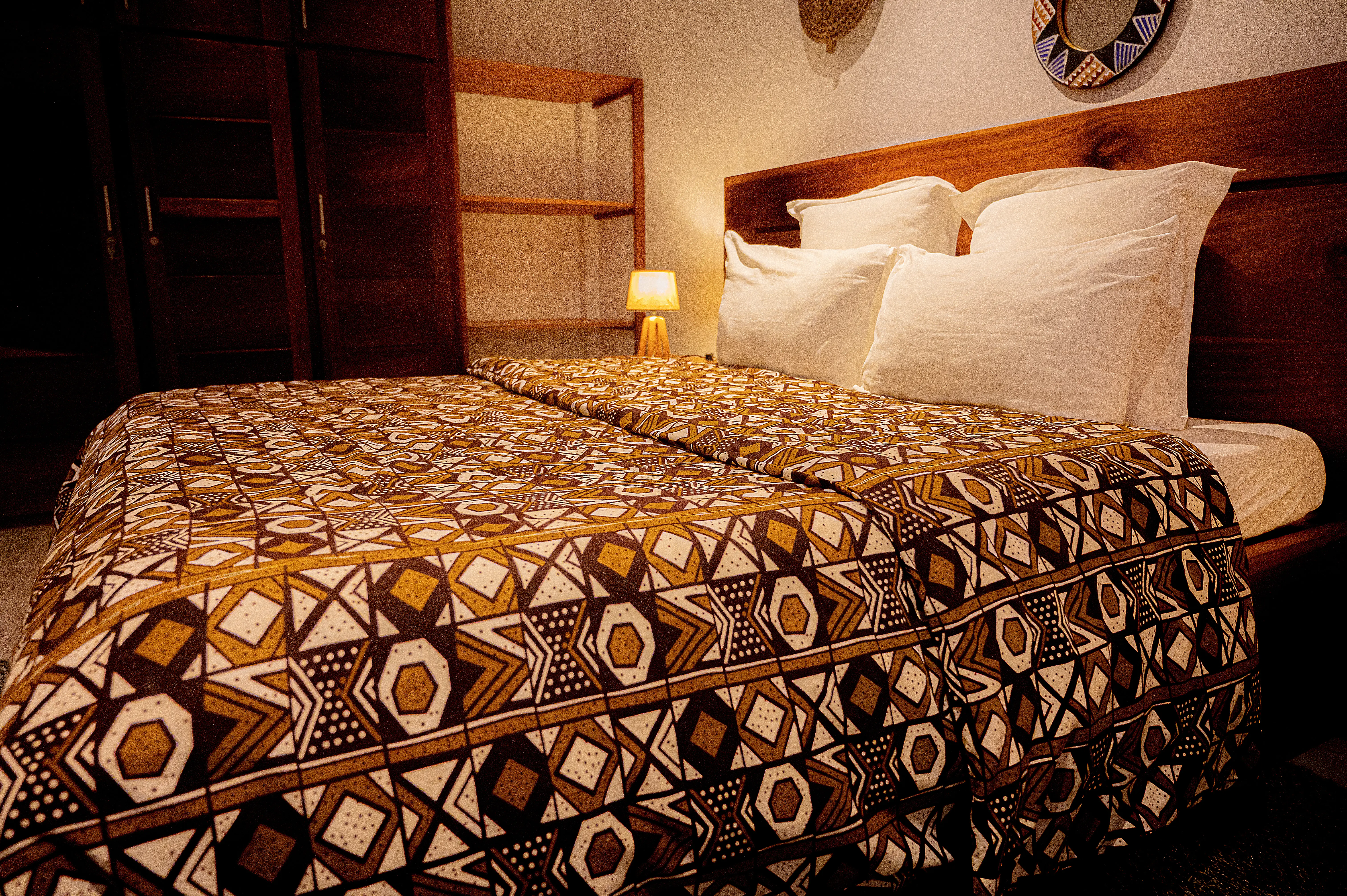 Chambre de l'appartement 3P avec lit double confortable